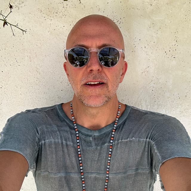 Lee Burridge