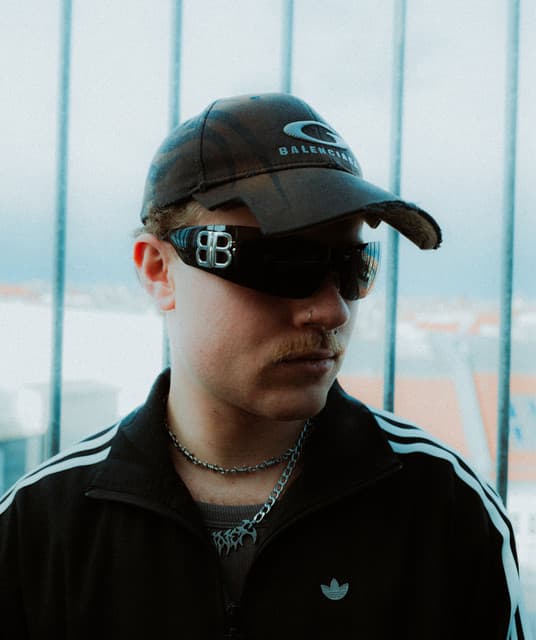 PRADA2000