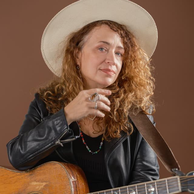 Lynn Drury